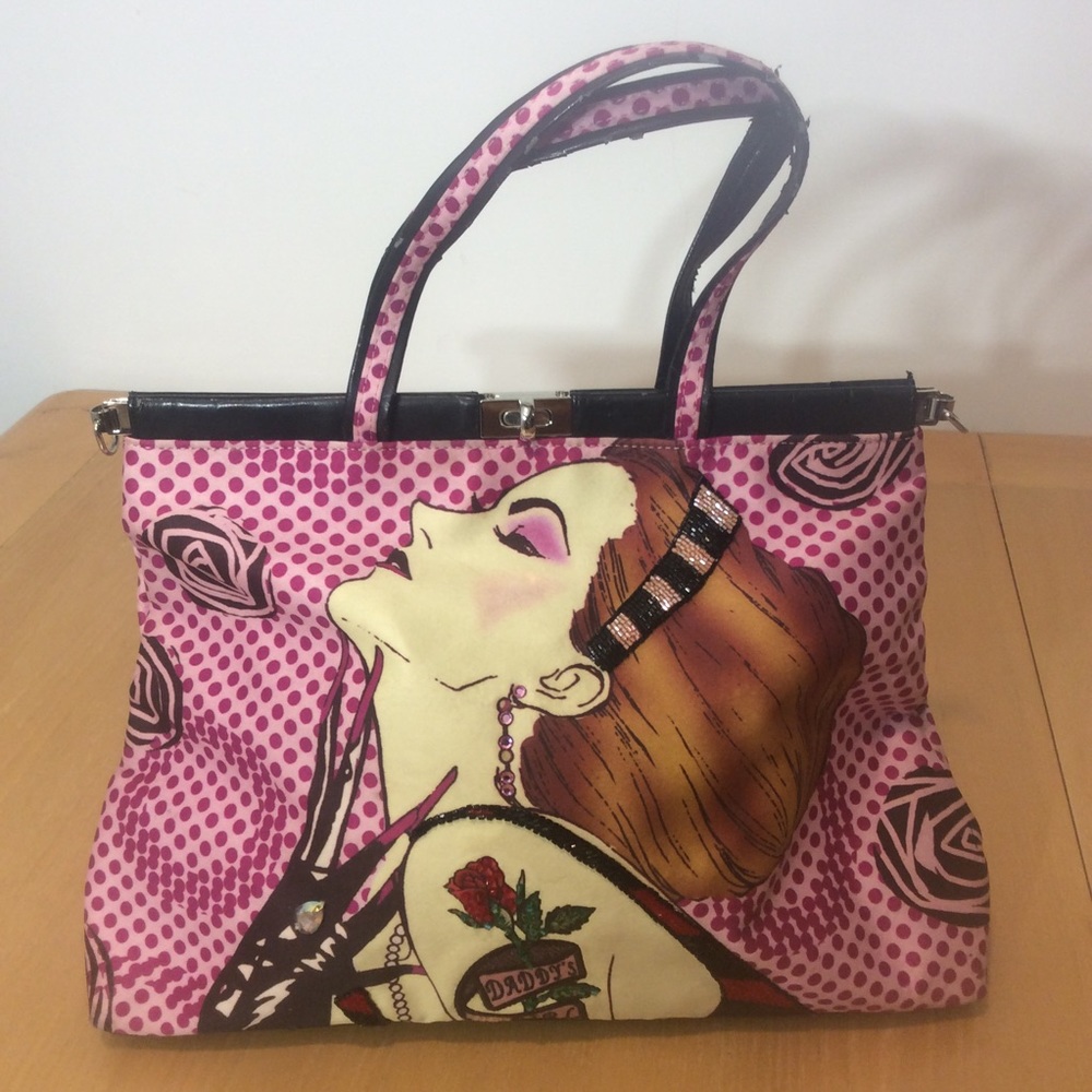 Isabella Fiore pocketbook pink and black